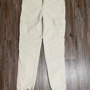 American Eagle Outfitters Men's Light Tan Cargo Pants